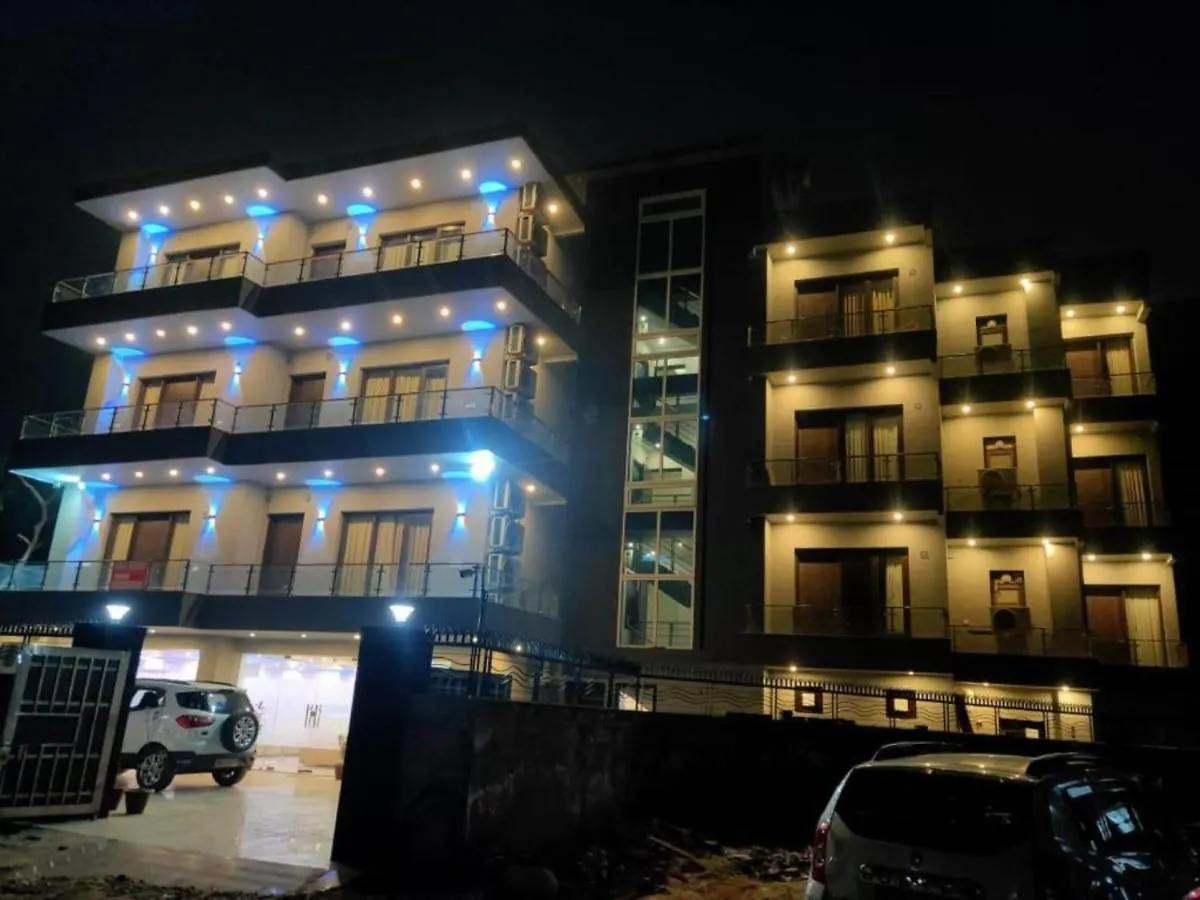 Loomstay Akshay Hotel Gurgaon
